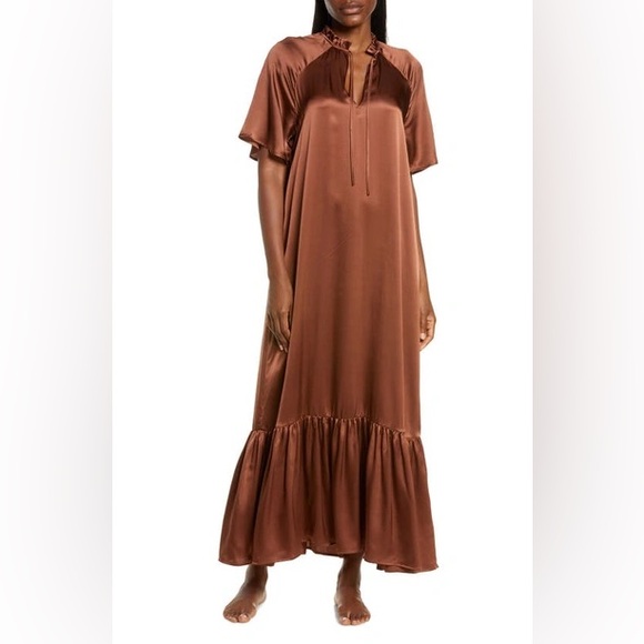 Nordstrom Romantic Tiered Washable Silk Gown - Picture 1 of 3